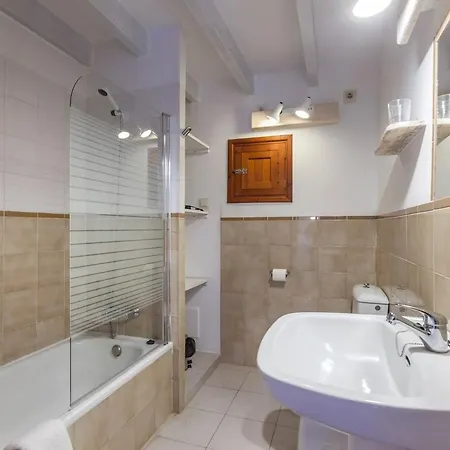 Rafeleta Holiday home